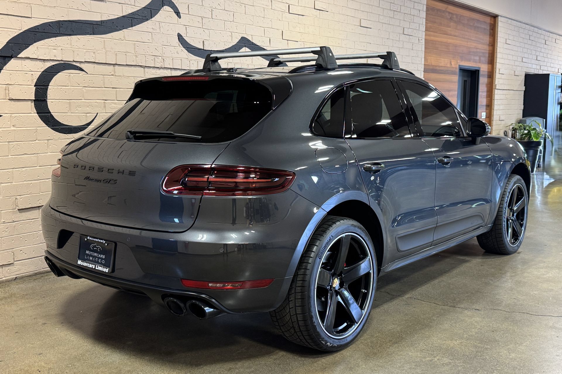 Used 2018 Porsche Macan GTS AWD/4WD image 5