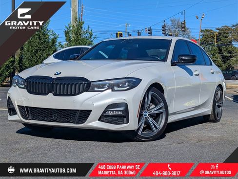 Used 2022 BMW 330i Sedan w/ M Sport Package image 1