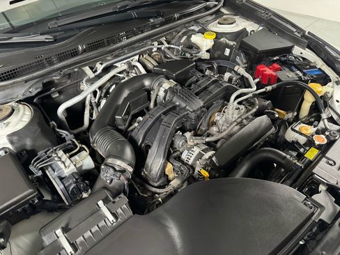 Used 2020 Subaru Outback Touring image 9