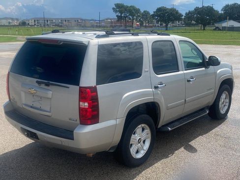 Used 2008 Chevrolet Tahoe LT w/ LT Preferred Equipment Group AWD/4WD image 5