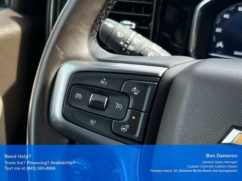 Used 2025 Chevrolet Silverado 1500 LT RWD image 30