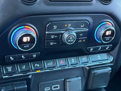 Used 2021 Chevrolet Silverado 3500 High Country w/ Z71 Off-Road Package image 20