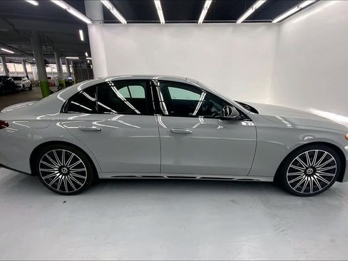 New 2026 Mercedes-Benz E 350 Sedan image 9