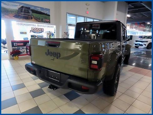 New 2026 Jeep Gladiator Willys image 5