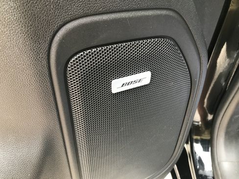Used 2021 GMC Sierra 1500 AT4 w/ AT4 Value Package AWD/4WD image 15