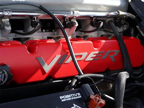 Used 2003 Dodge Viper SRT-10 image 30