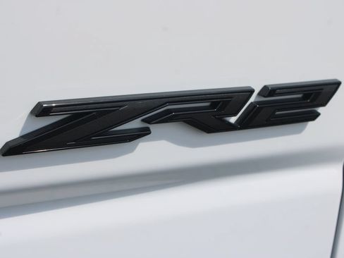 New 2026 Chevrolet Silverado 2500 ZR2 w/ LPO, Dark Essentials Package AWD/4WD image 16