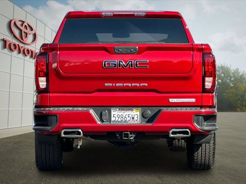 Used 2023 GMC Sierra 1500 Elevation w/ LPO, Elevation Black Package image 4