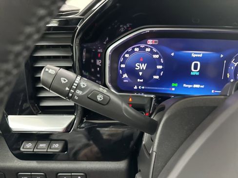 New 2026 Chevrolet Silverado 1500 High Country AWD/4WD image 46
