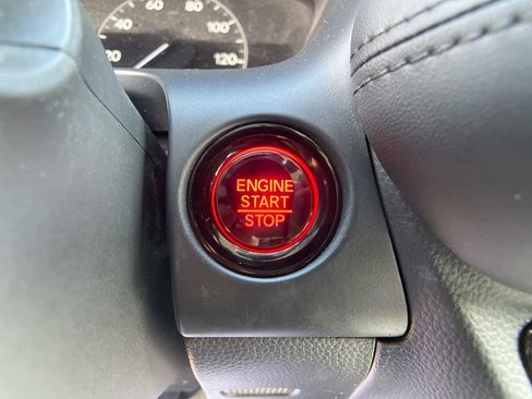 Used 2023 Honda HR-V LX image 26