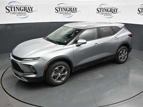 Used 2025 Chevrolet Blazer LT FWD image 20