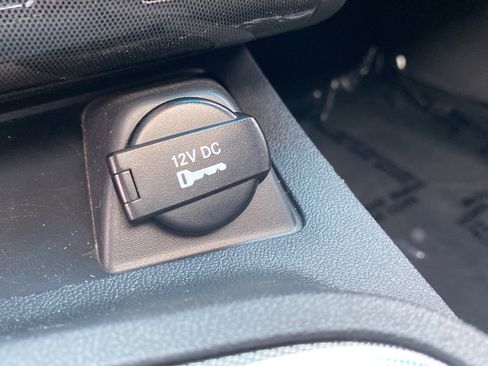 Used 2009 Dodge Challenger SRT8 w/ SRT Option Group II RWD image 23