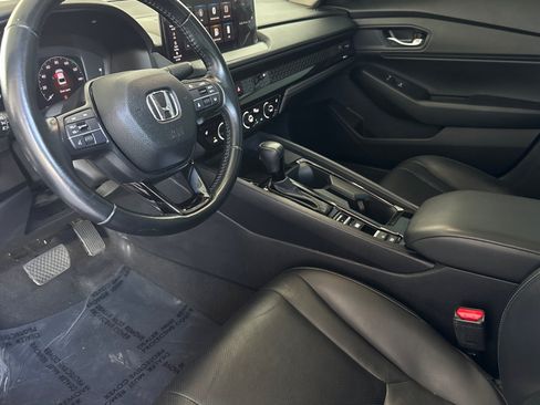 Used 2025 Honda Accord EX-L image 4