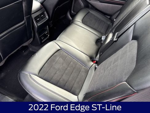 Used 2022 Ford Edge ST-Line w/ Class II Trailer Tow Package image 15