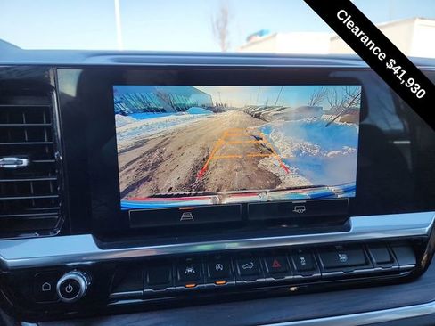 Used 2025 GMC Sierra 1500 SLT image 40