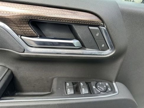 Used 2025 Chevrolet Silverado 1500 LT AWD/4WD image 22