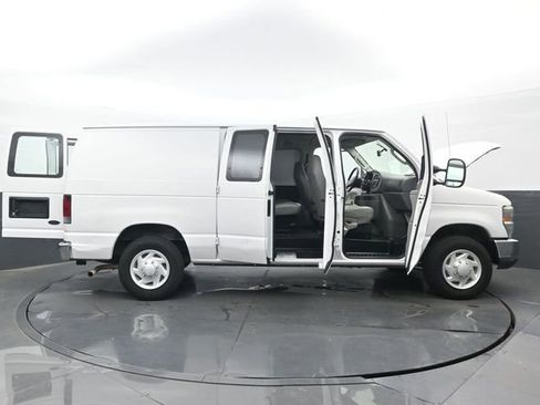 Used 2008 Ford E-150 and Econoline 150 RWD image 30