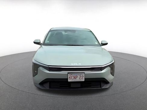 Used 2025 Kia K4 LXS image 4