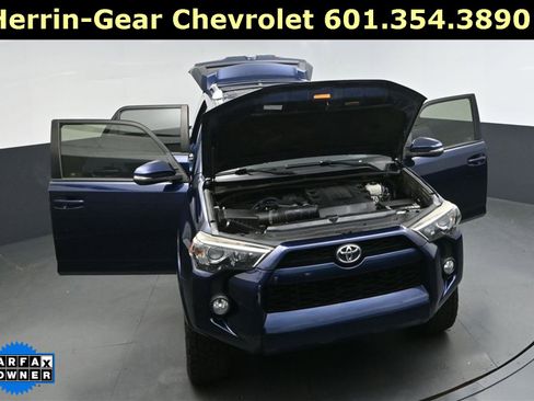 Used 2017 Toyota 4Runner SR5 Premium image 56
