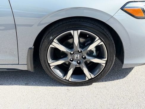 Used 2025 Honda Civic Sport Touring image 10