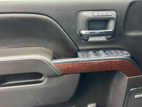 Used 2017 GMC Sierra 1500 SLT image 12