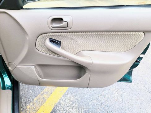 Used 2000 Honda Civic LX image 23