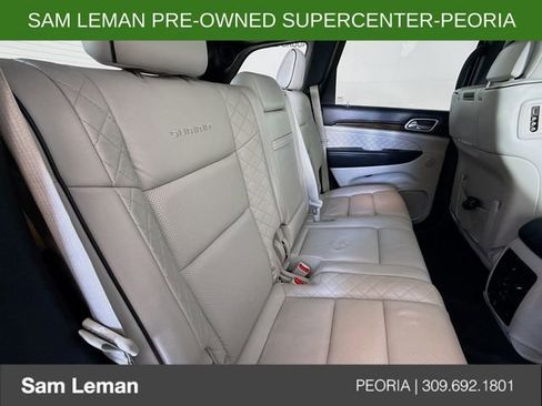 Used 2018 Jeep Grand Cherokee Summit AWD/4WD image 30