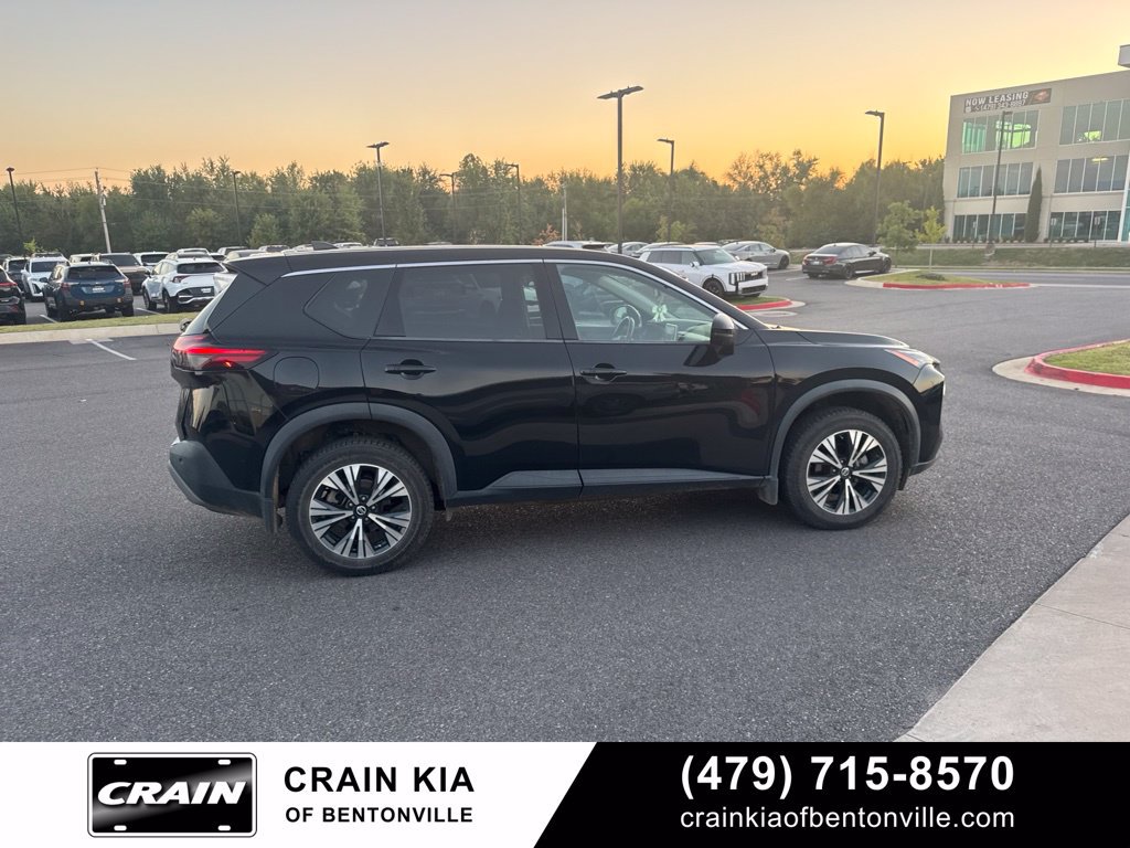 Used 2021 Nissan Rogue SV FWD image 8