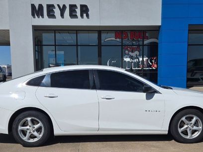 Used 2017 Chevrolet Malibu LS
