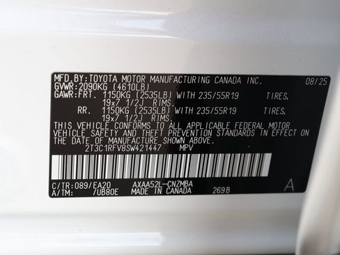 Used 2025 Toyota RAV4 XLE Premium FWD image 35