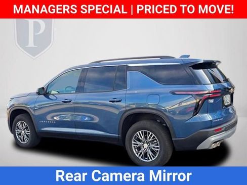 New 2026 Chevrolet Traverse LT w/ Driver Confidence Package FWD image 9