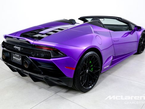 Used 2020 Lamborghini Huracan EVO AWD/4WD image 9