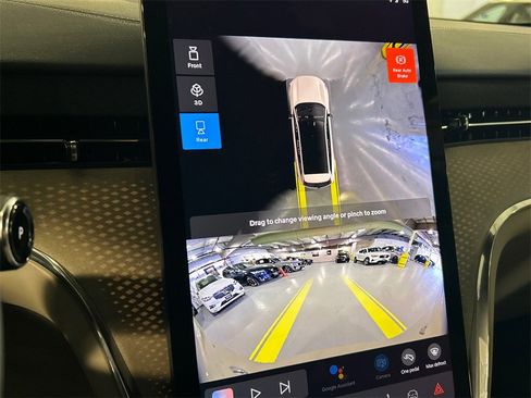 New 2025 Volvo EX90 Plus image 16