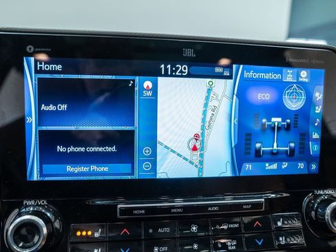 Certified 2021 Toyota Highlander Platinum image 30