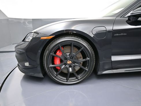 New 2025 Porsche Taycan GTS image 12