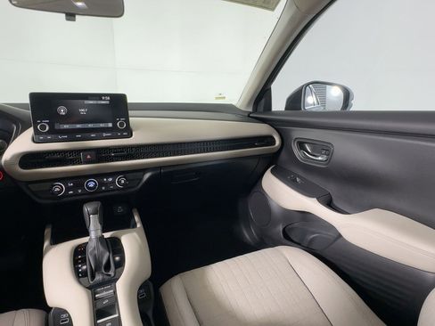 Used 2023 Honda HR-V LX image 25