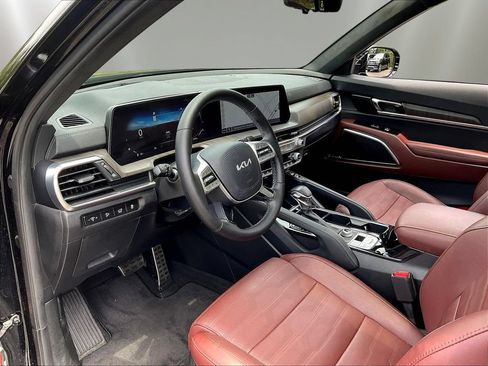 Used 2023 Kia Telluride SX Prestige AWD/4WD image 18