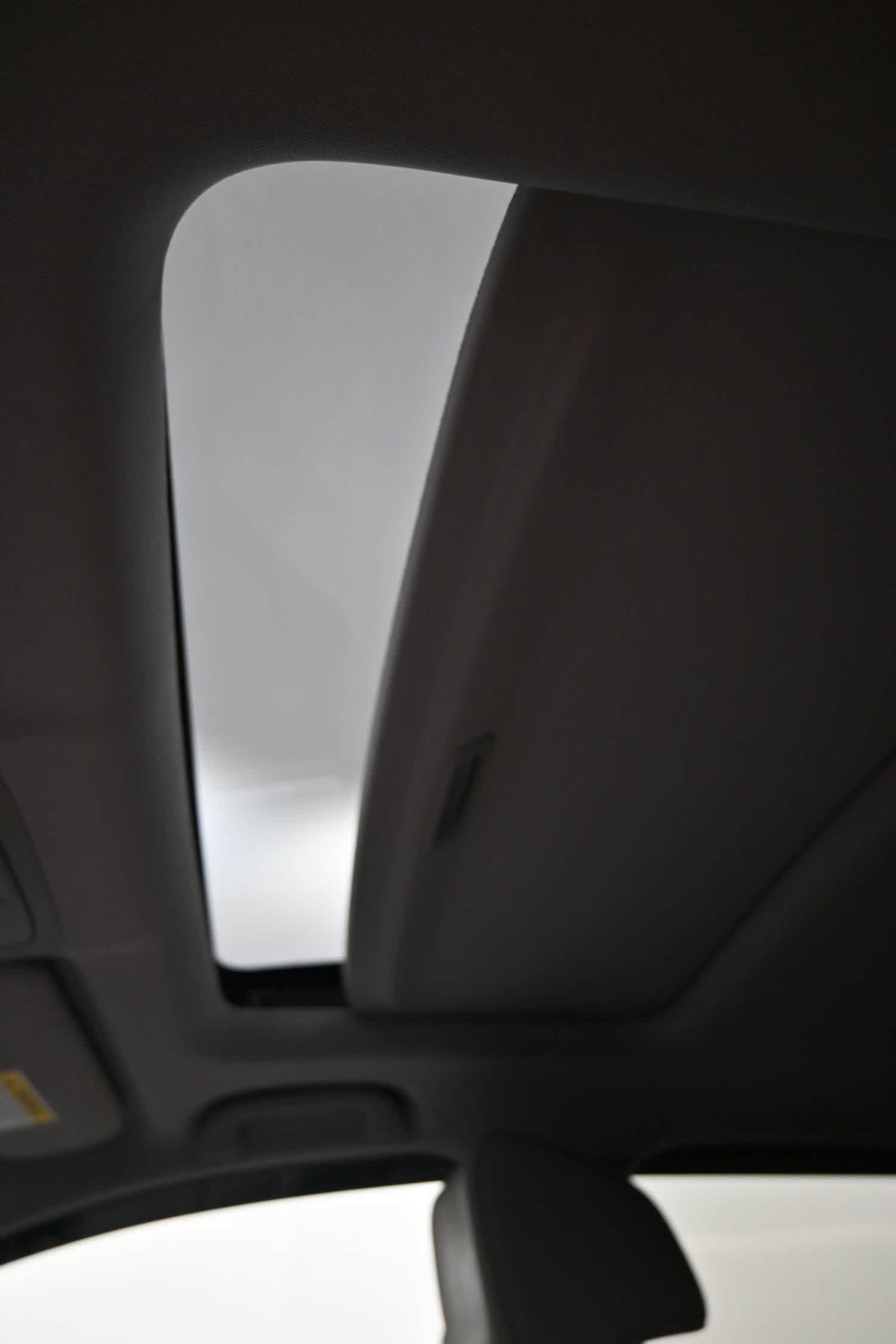 Used 2018 Honda CR-V EX-L image 17
