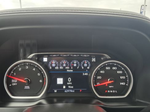 Used 2021 Chevrolet Silverado 1500 High Country w/ Technology Package image 24