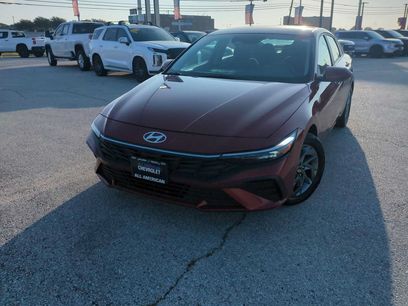 Used 2024 Hyundai Elantra SEL