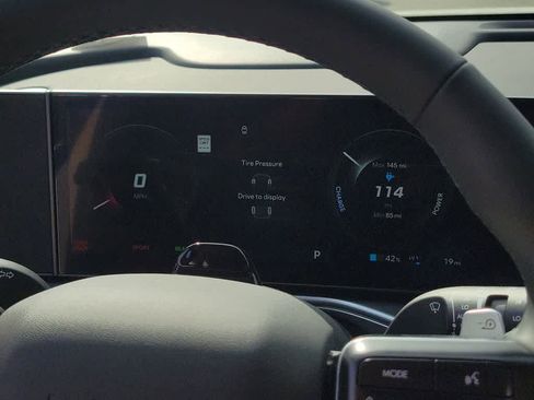 New 2026 Hyundai Ioniq 9 SE image 25