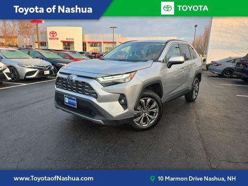 Used 2022 Toyota RAV4 Limited AWD/4WD image 1
