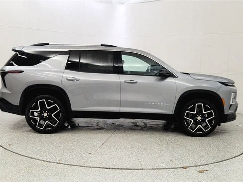 New 2026 Chevrolet Traverse High Country AWD/4WD image 8