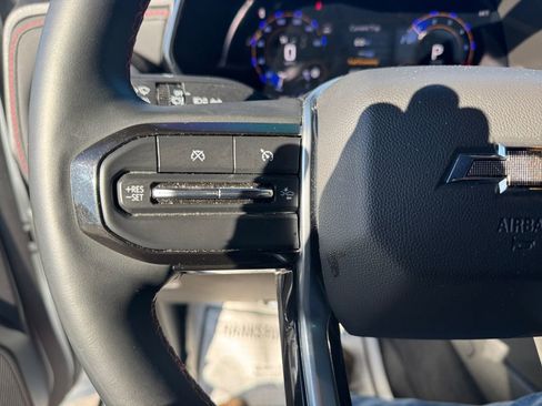 Used 2024 Chevrolet Colorado Z71 w/ Z71 Convenience Package 2 image 32