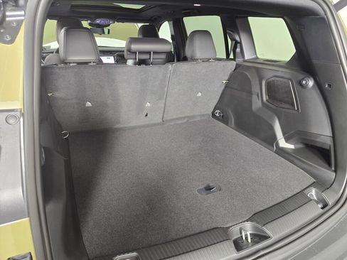 New 2026 Jeep Cherokee Overland w/ Trailer Tow Group image 16