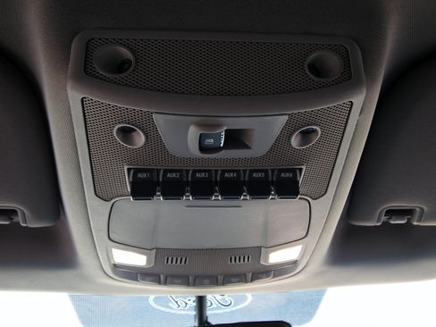 Used 2017 Ford F250 Lariat w/ Lariat Value Package AWD/4WD image 34
