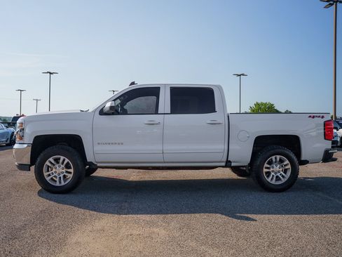 Used 2018 Chevrolet Silverado 1500 LT w/ All Star Edition AWD/4WD image 5