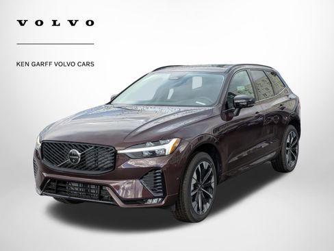 New 2026 Volvo XC60 B5 Plus w/ Climate Package PRO image 8