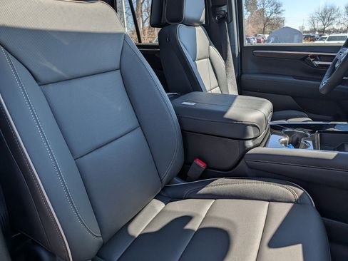 New 2026 Chevrolet Tahoe Premier image 34