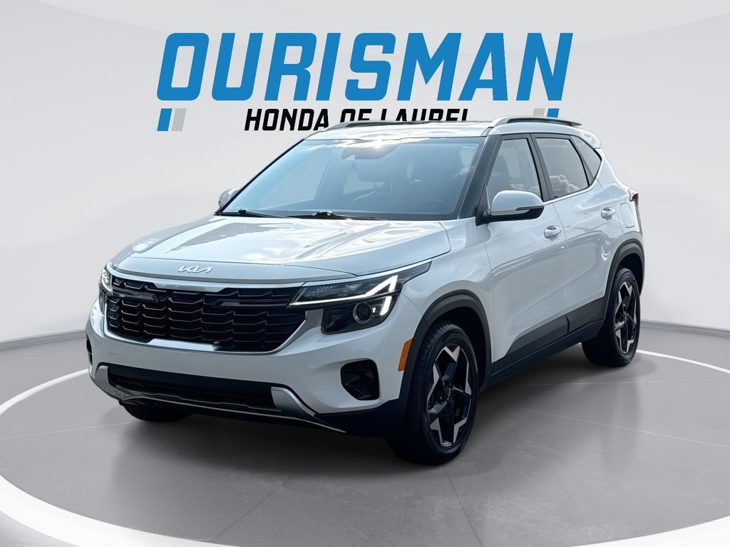 Used 2024 Kia Seltos EX AWD/4WD image 1